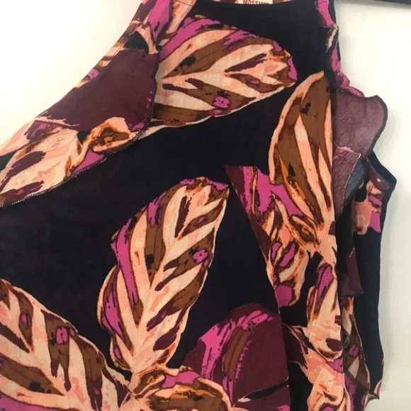 Mossimo Navy Ruffle Back Cut-out Flowy Spaghetti Strap top Size M GUC - Picture 3 of 8